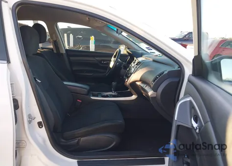 2015 Nissan Altima 2.5 S from USA, damaged, VIN 1N4AL3APXFC413260